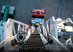 FIREFIGHTER - Retter in der Not - Feuerwehr - 2027 - Kalender