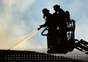 FIREFIGHTER - Retter in der Not - Feuerwehr - 2027 - Kalender