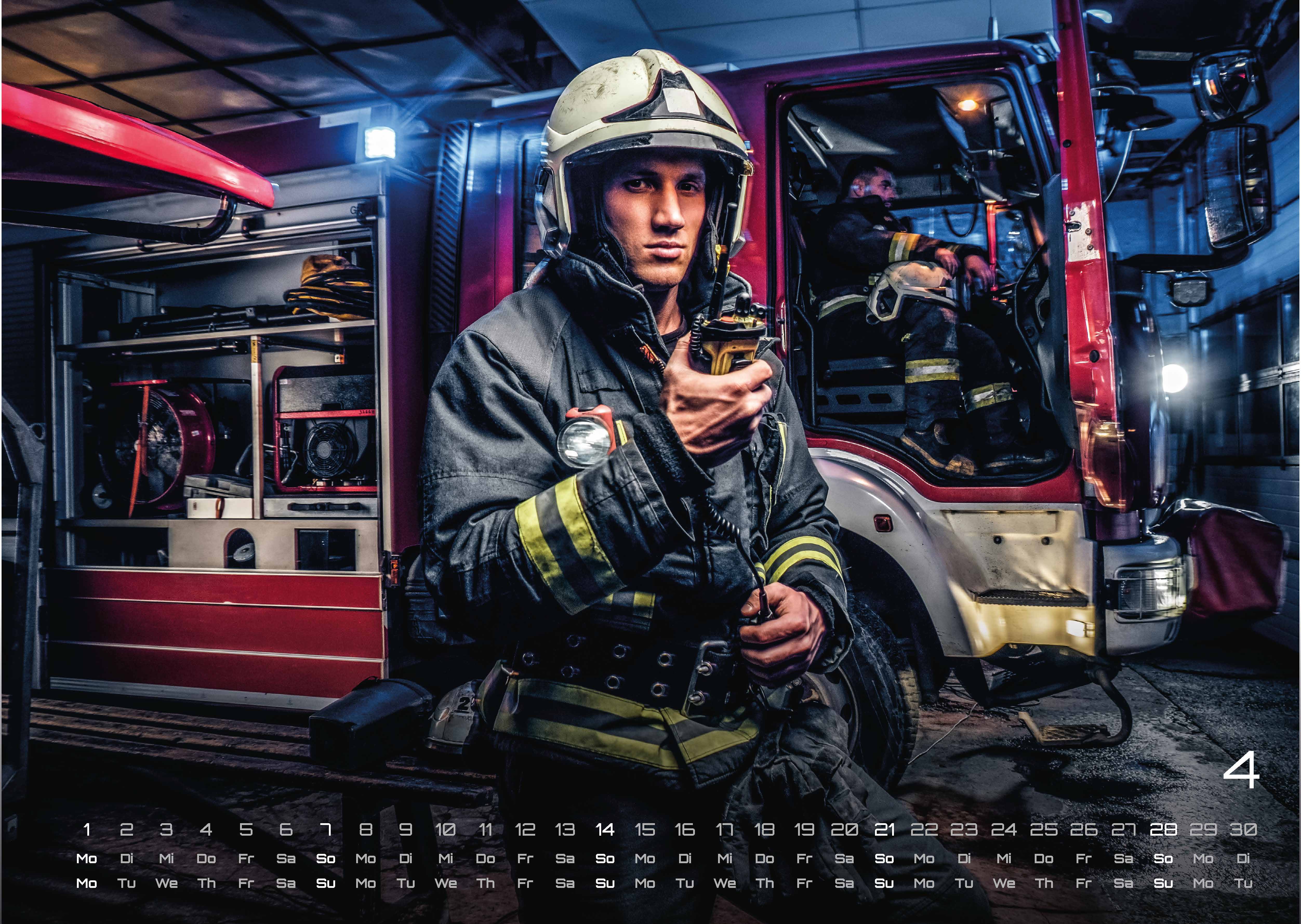 FIREFIGHTER - Retter in der Not - Feuerwehr - 2024 - Kalender