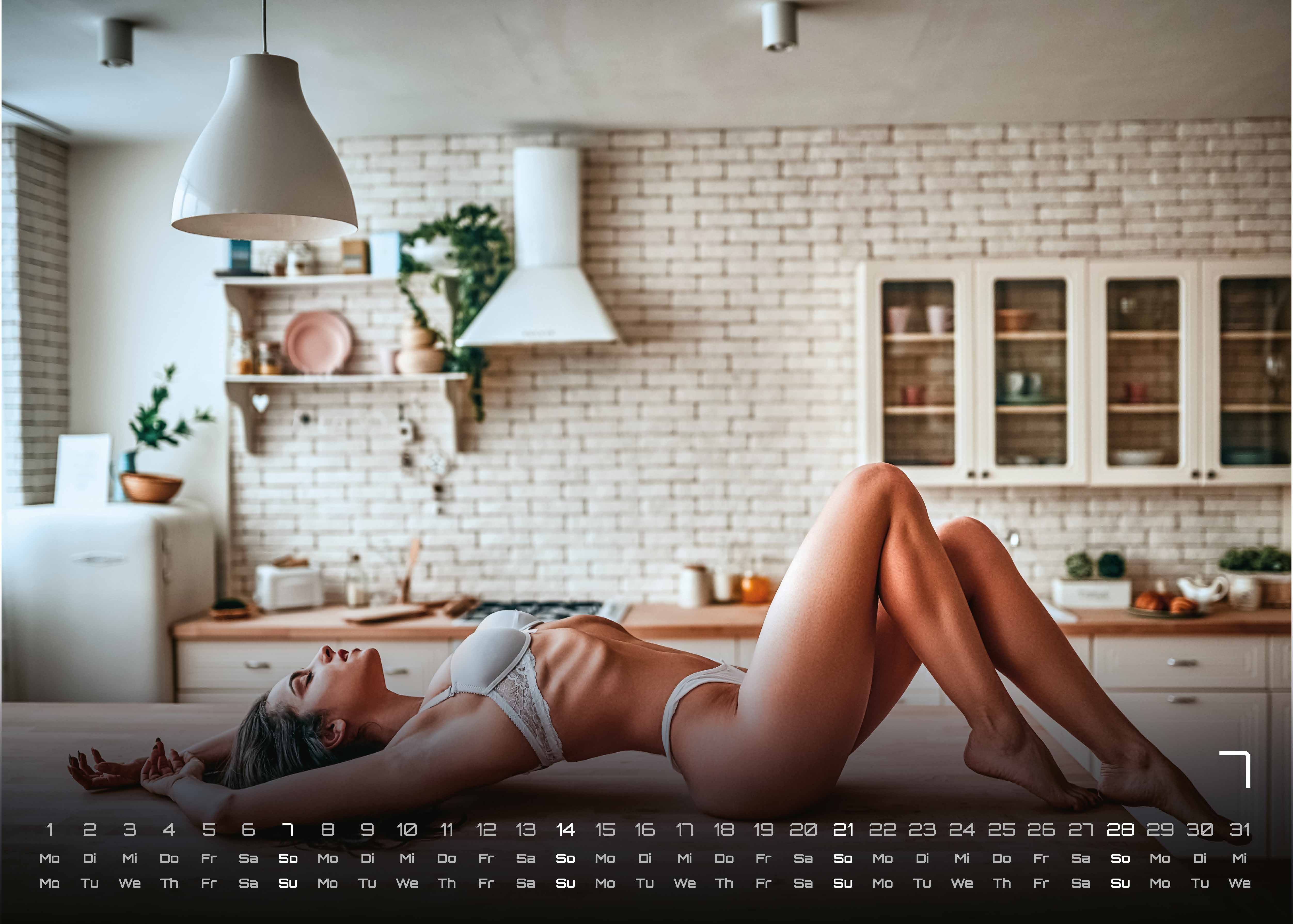 BIKINI GIRLS - Sexy Babes - 2024 - Kalender